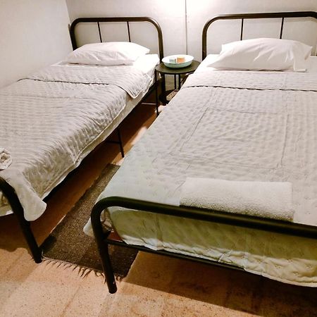 בוגור Jeng Tini Guest House מראה חיצוני תמונה