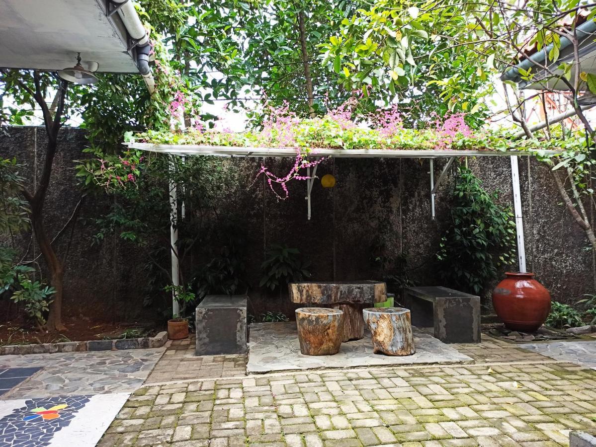 בוגור Jeng Tini Guest House מראה חיצוני תמונה