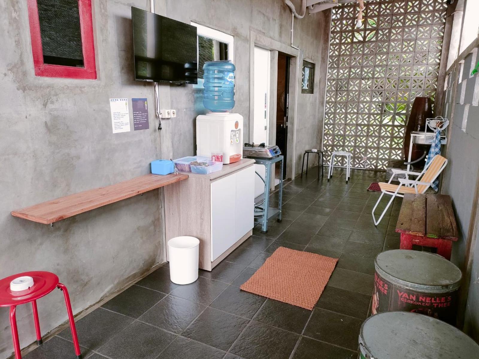 בוגור Jeng Tini Guest House מראה חיצוני תמונה