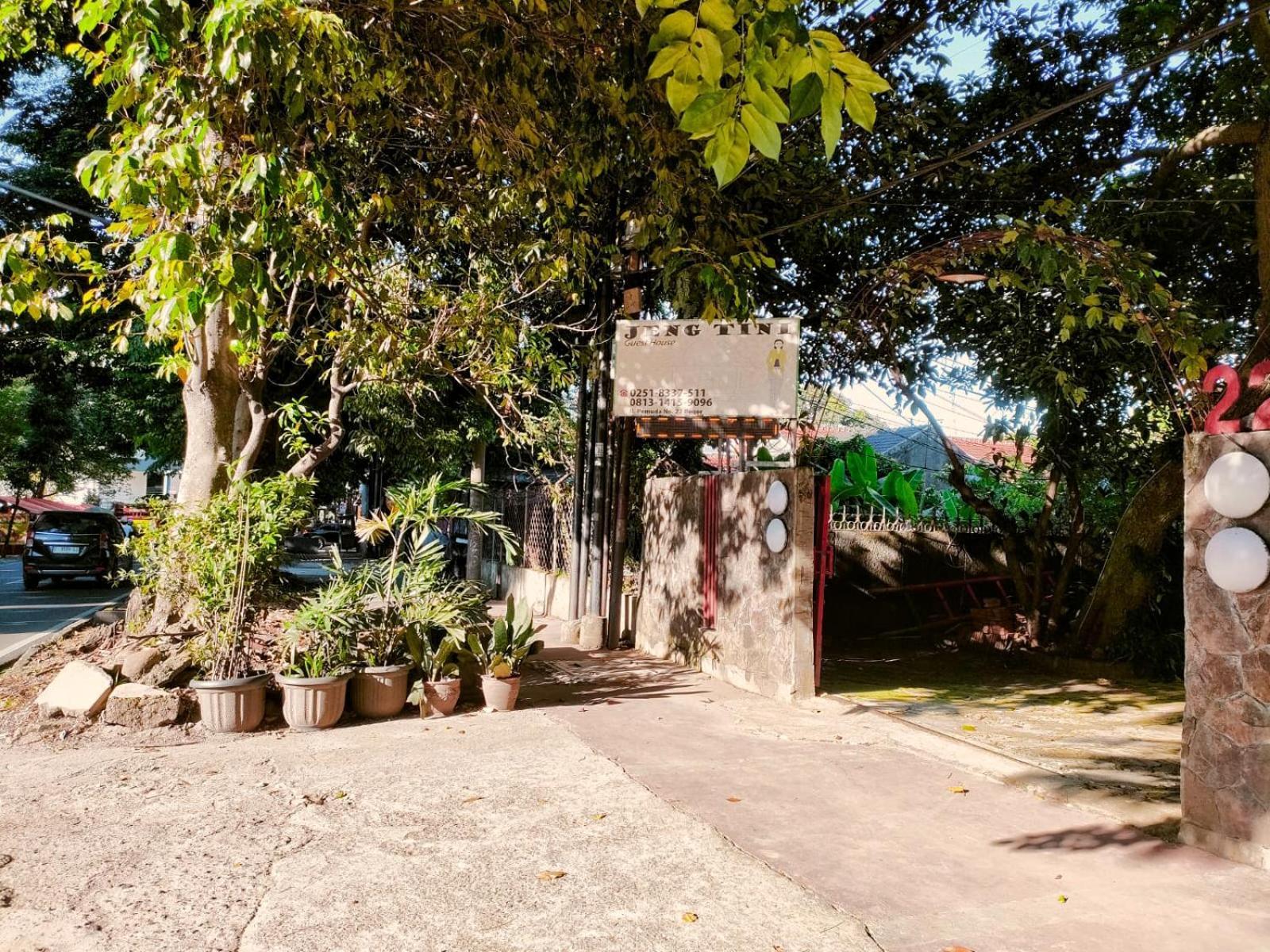 בוגור Jeng Tini Guest House מראה חיצוני תמונה