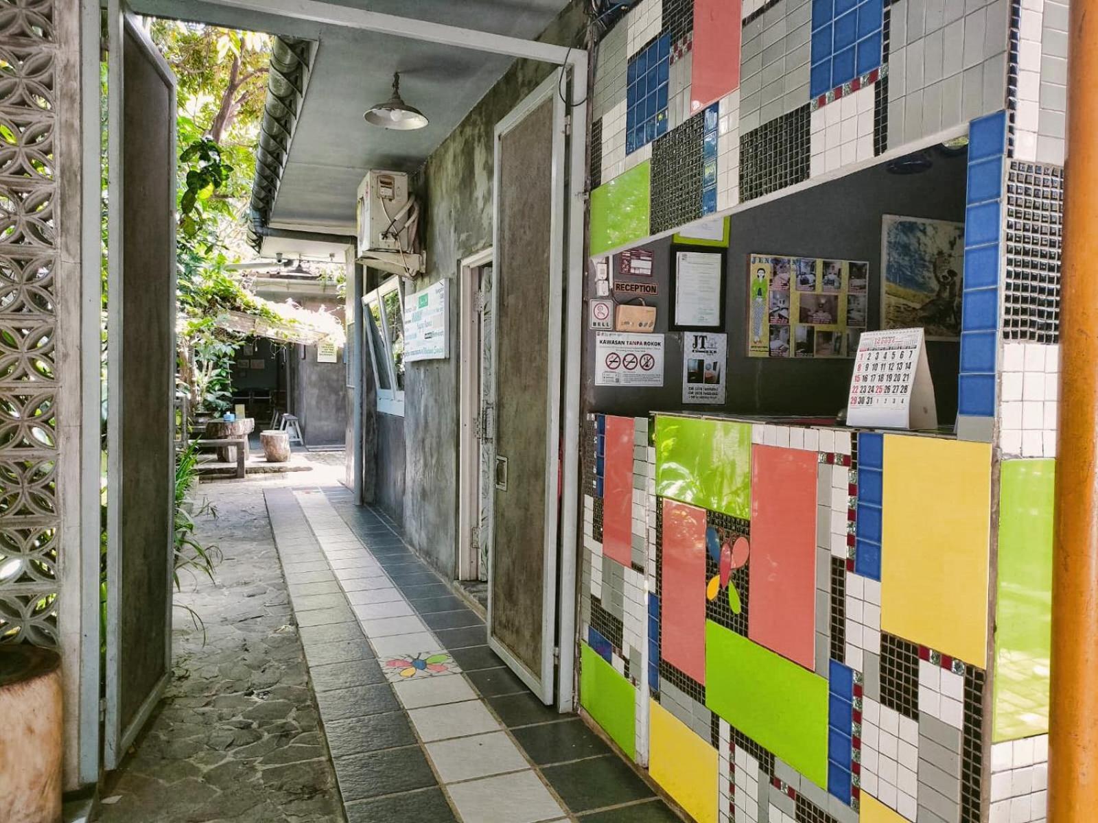 בוגור Jeng Tini Guest House מראה חיצוני תמונה