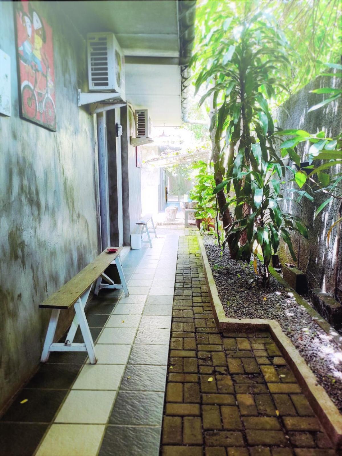 בוגור Jeng Tini Guest House מראה חיצוני תמונה